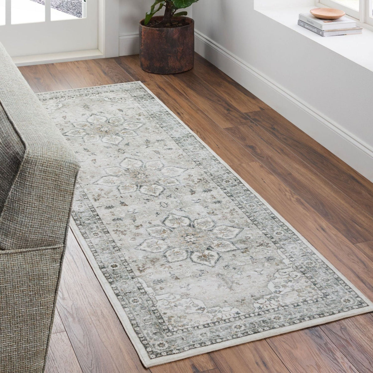 Livabliss Lavable LVB-2314 Machine Woven Rug