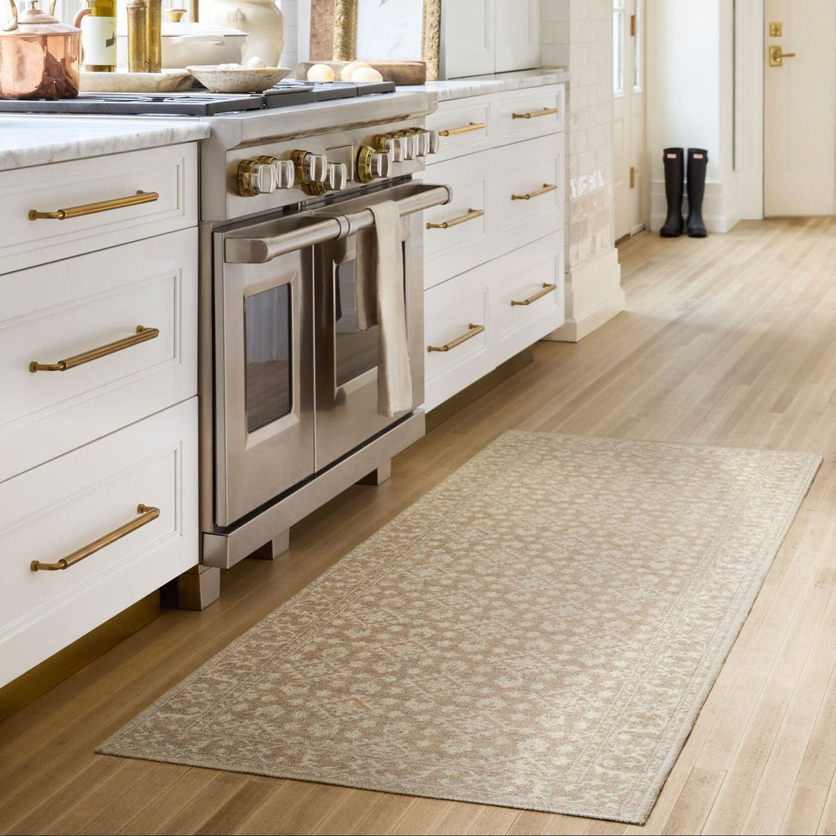 Nabela Noor Home x Livabliss Aram NBAR-2300 Machine Woven Rug
