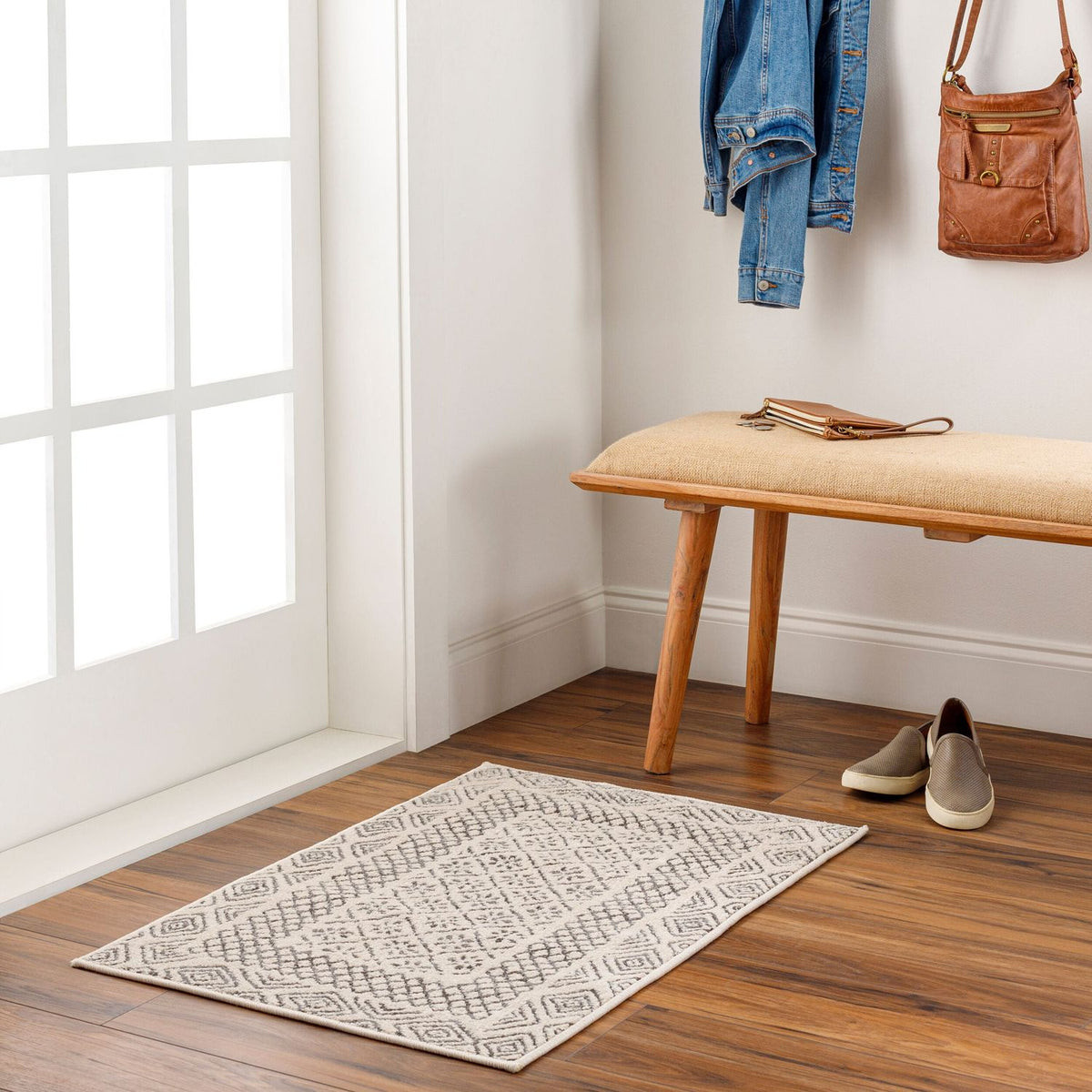 Livabliss Bahar Machine Woven Rug