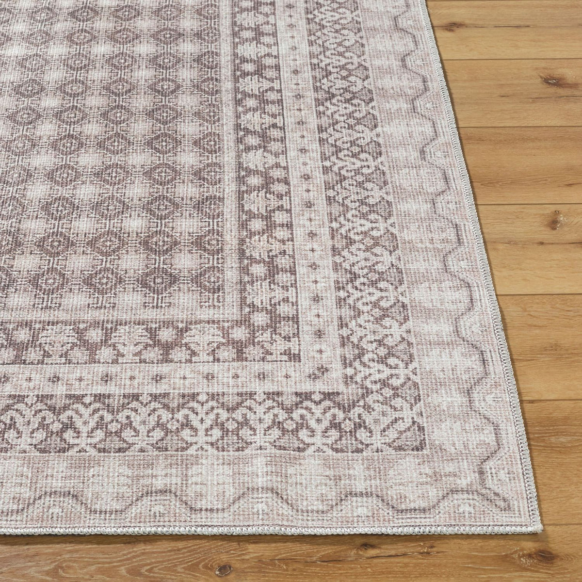 Livabliss Rainier PNWRN-2310 Machine Woven Rug