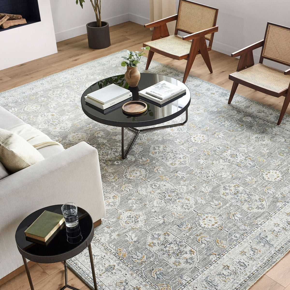 Livabliss Dresden DRE-2324 Machine Woven Rug