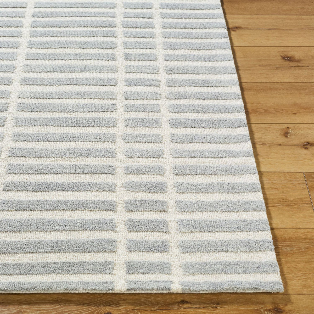 Livabliss Klopp KPP-2305 Hand Tufted Rug