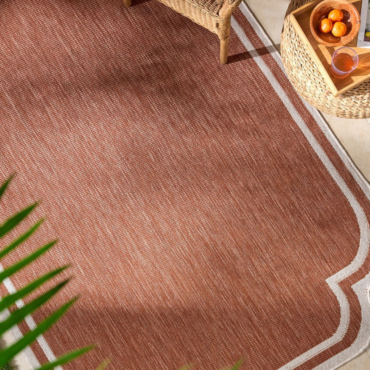 Livabliss Miami Beach MBH-2313 Machine Woven Indoor/Outdoor Rug