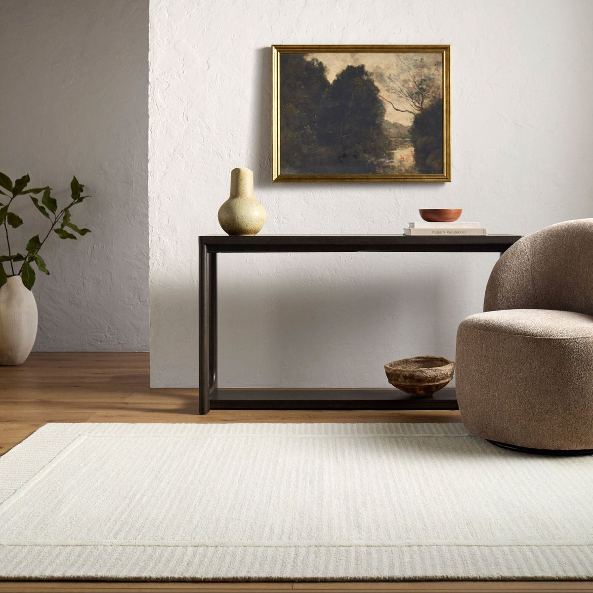 Livabliss Benchcraft BEC-2306 Hand Tufted Rug