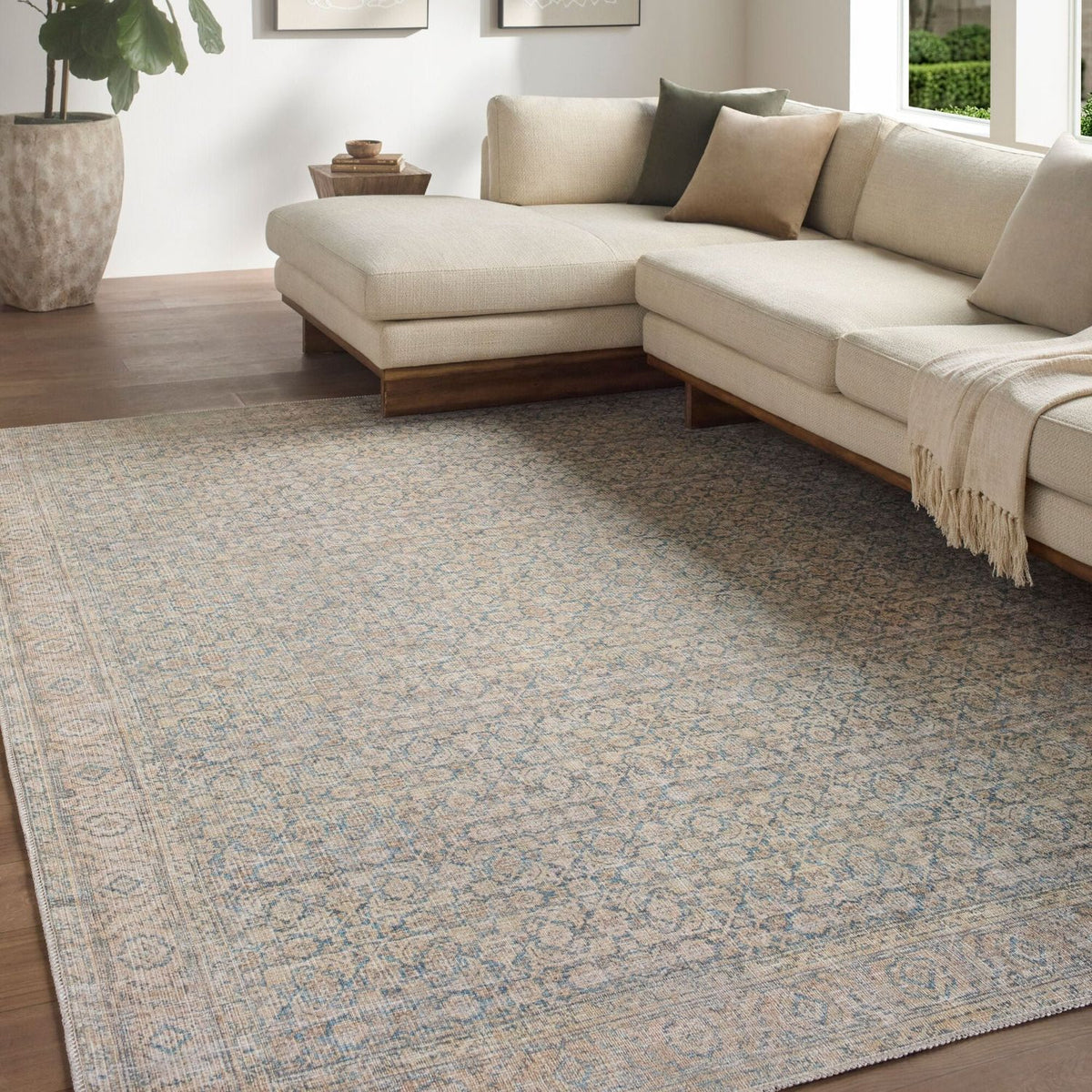 Jenni Yolo Home x Livabliss Sylvia JYSL-2302 Machine Woven Rug
