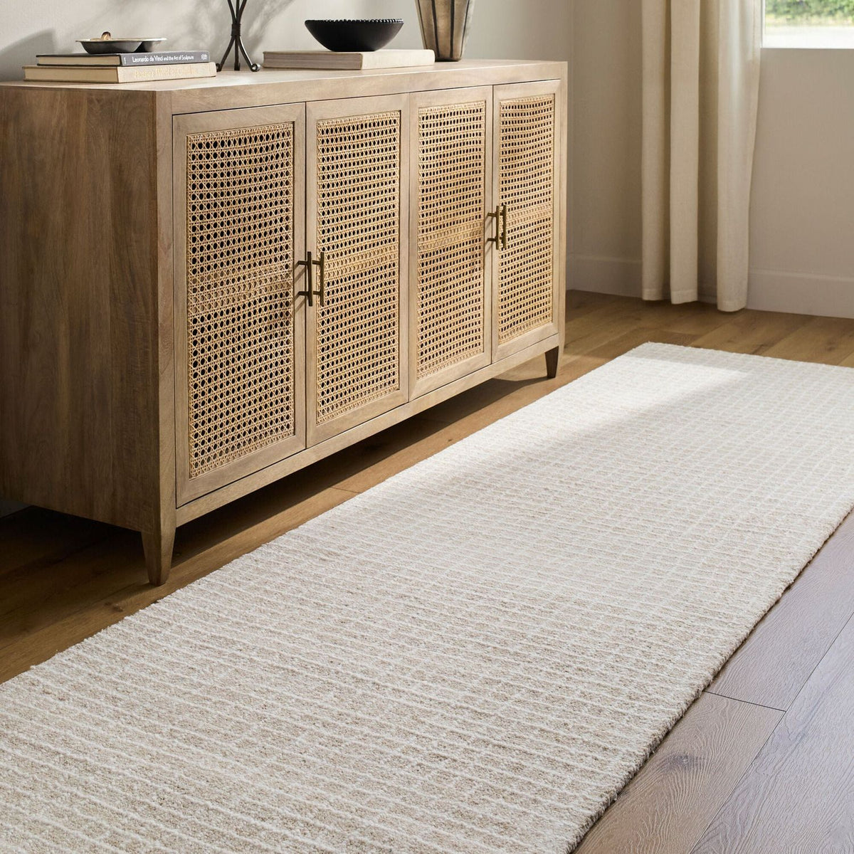Livabliss Andreas VVAN-2303 Hand Tufted Rug