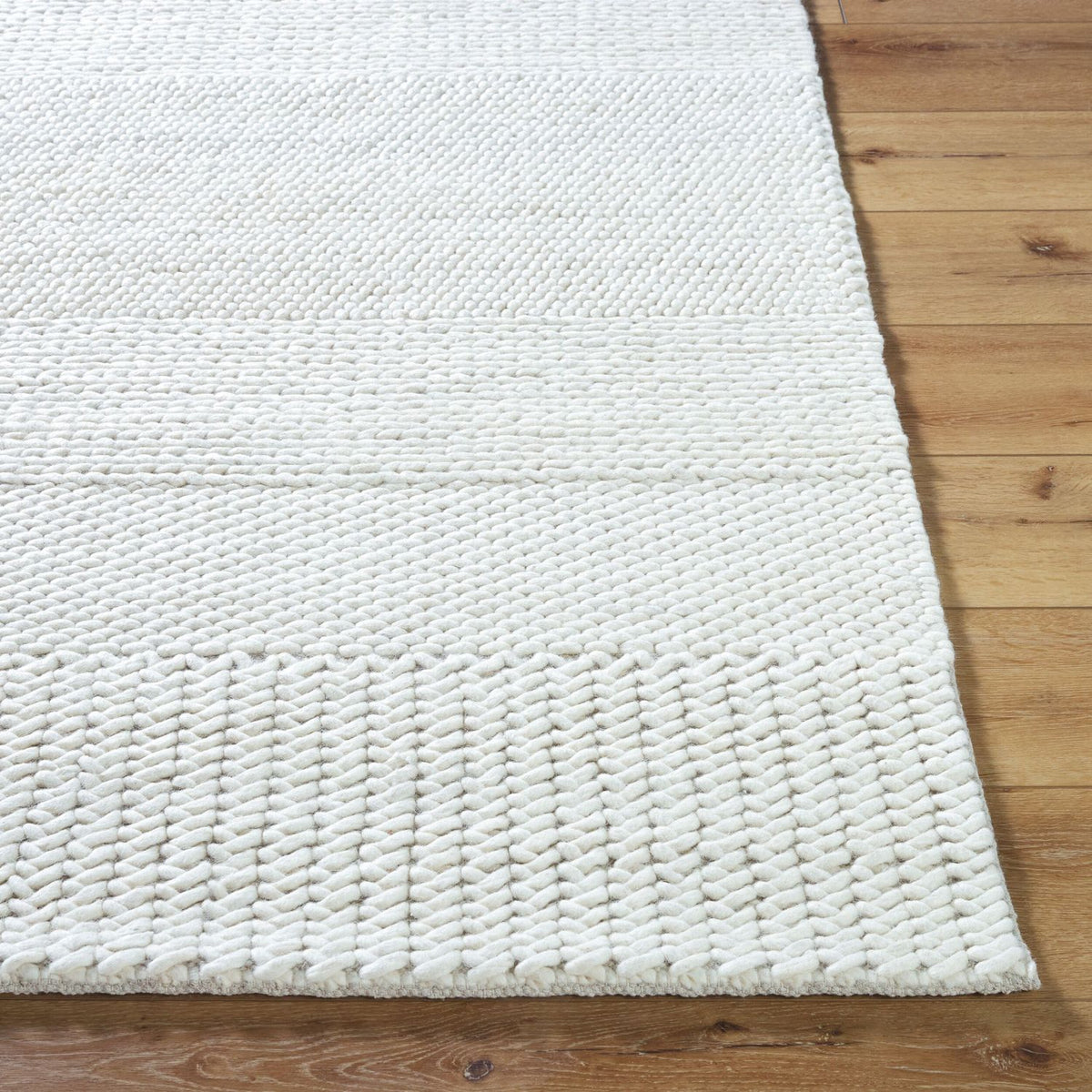 Livabliss Mae VVMA-2300 Hand Woven Rug