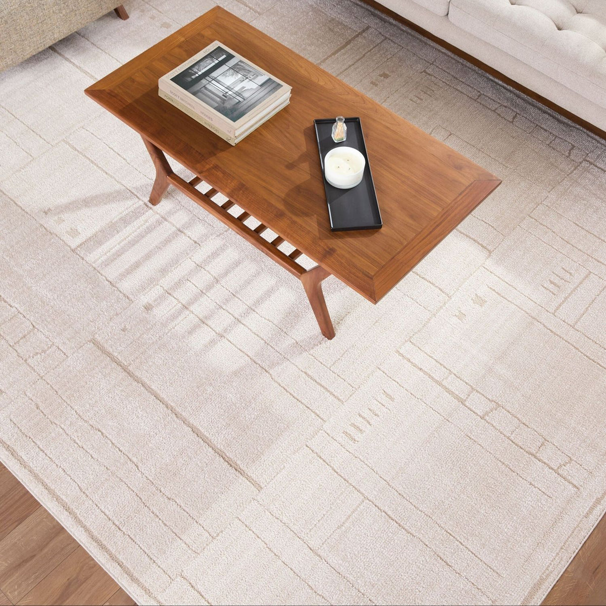 Elle Decor x Livabliss Alma EDAL-2301 Machine Woven Rug