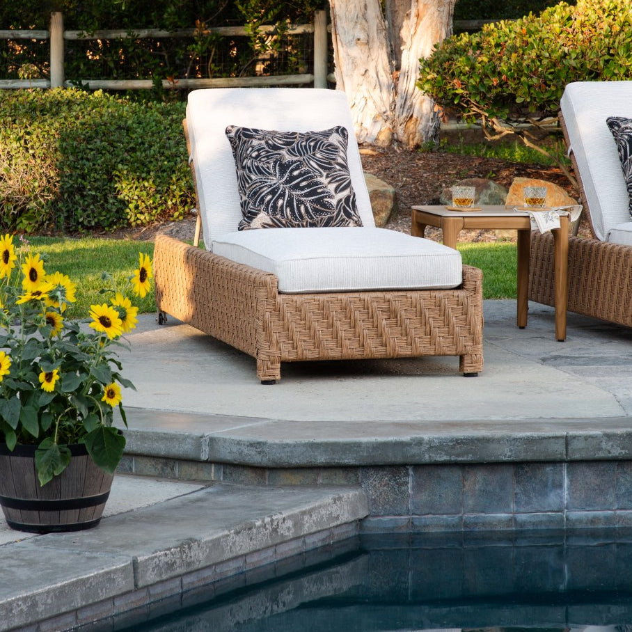 Margaritaville Catalina Outdoor End Table