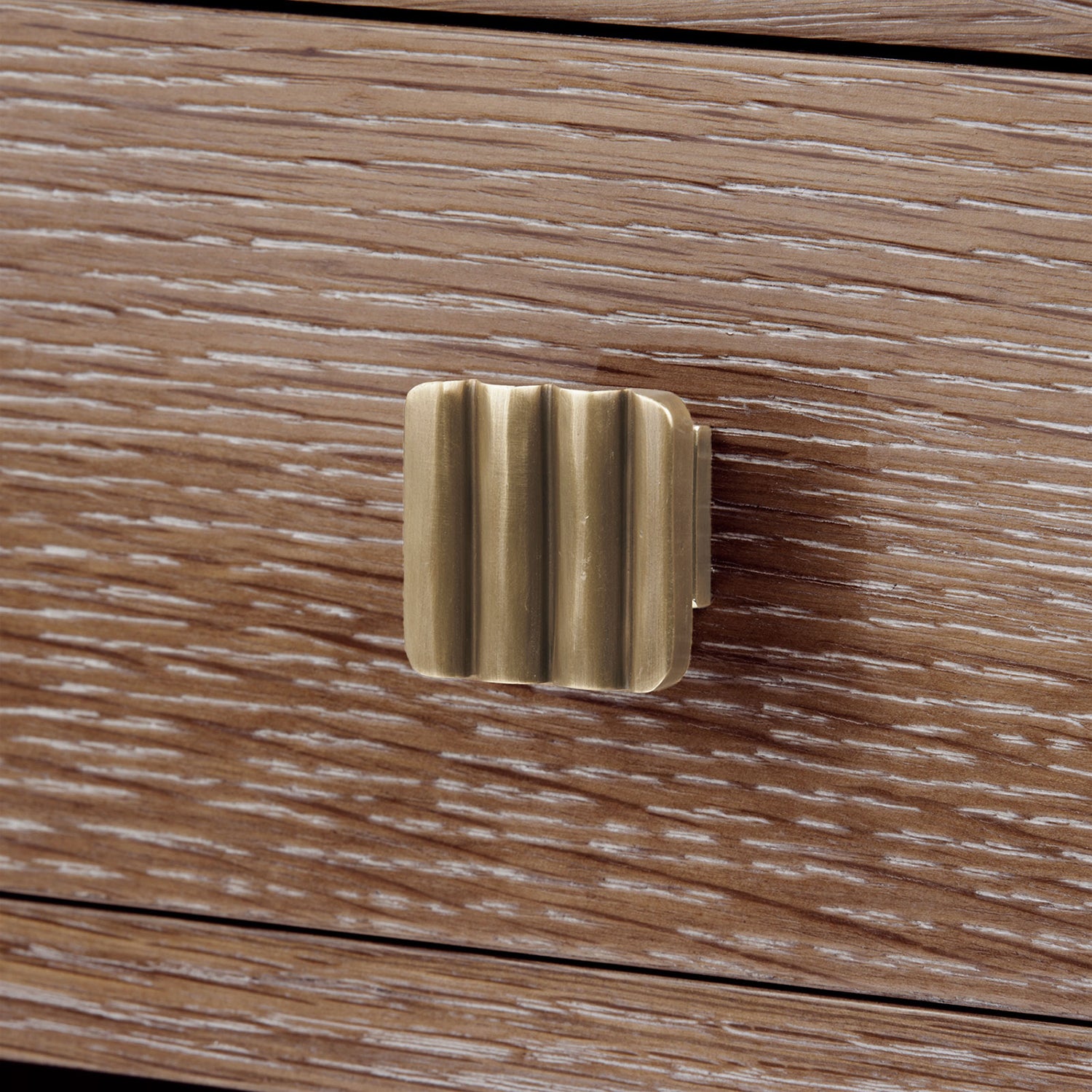 Villa and House Warren 2 Drawer End Table