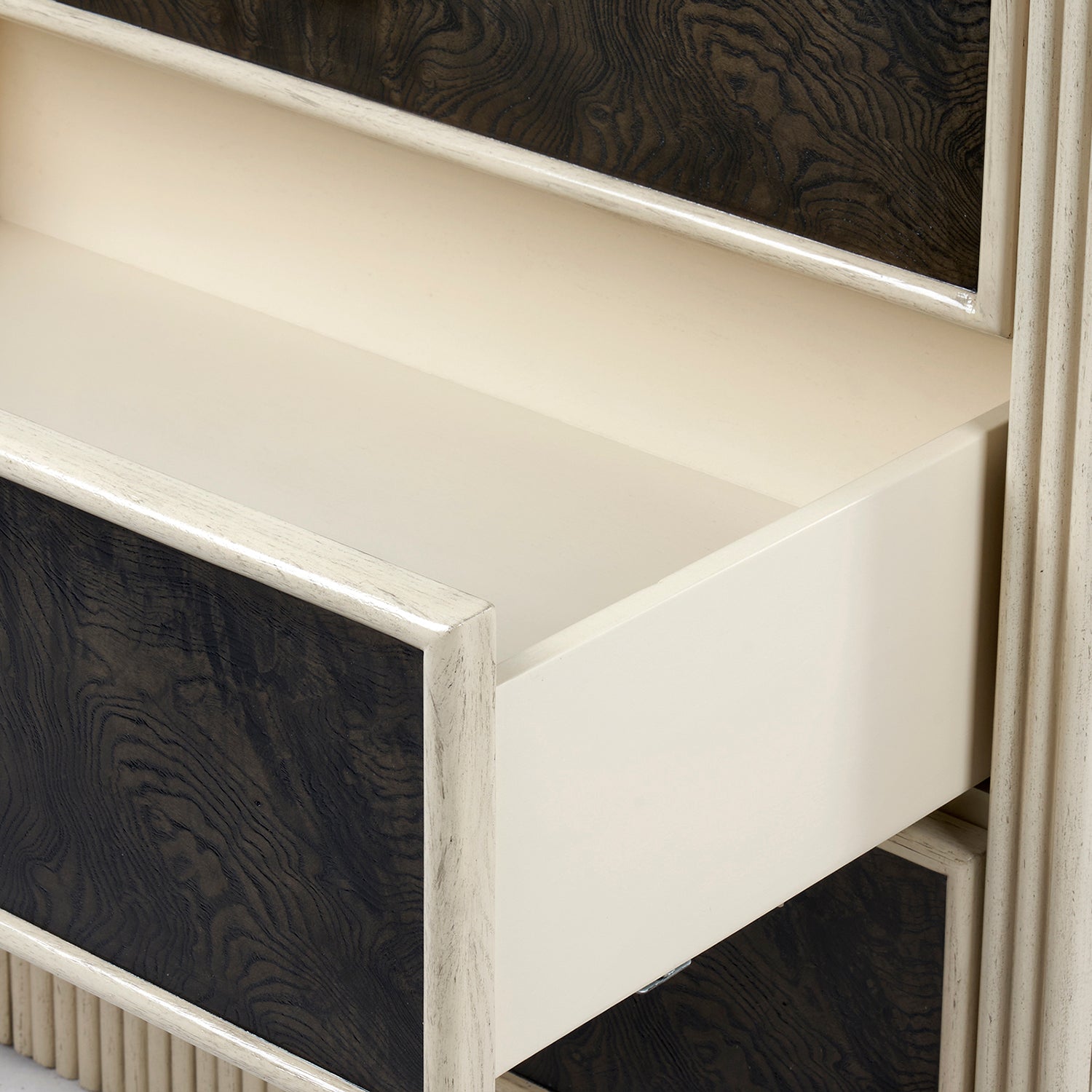 Villa and House Wyatt 3 Drawer End Table