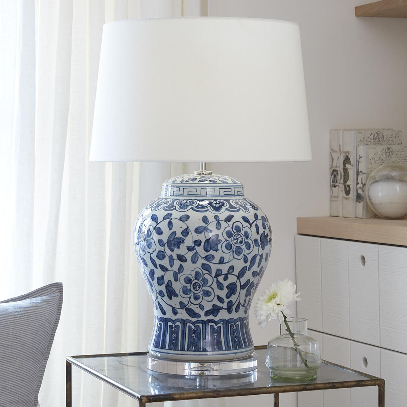 Regina Andrew Royal Table Lamp