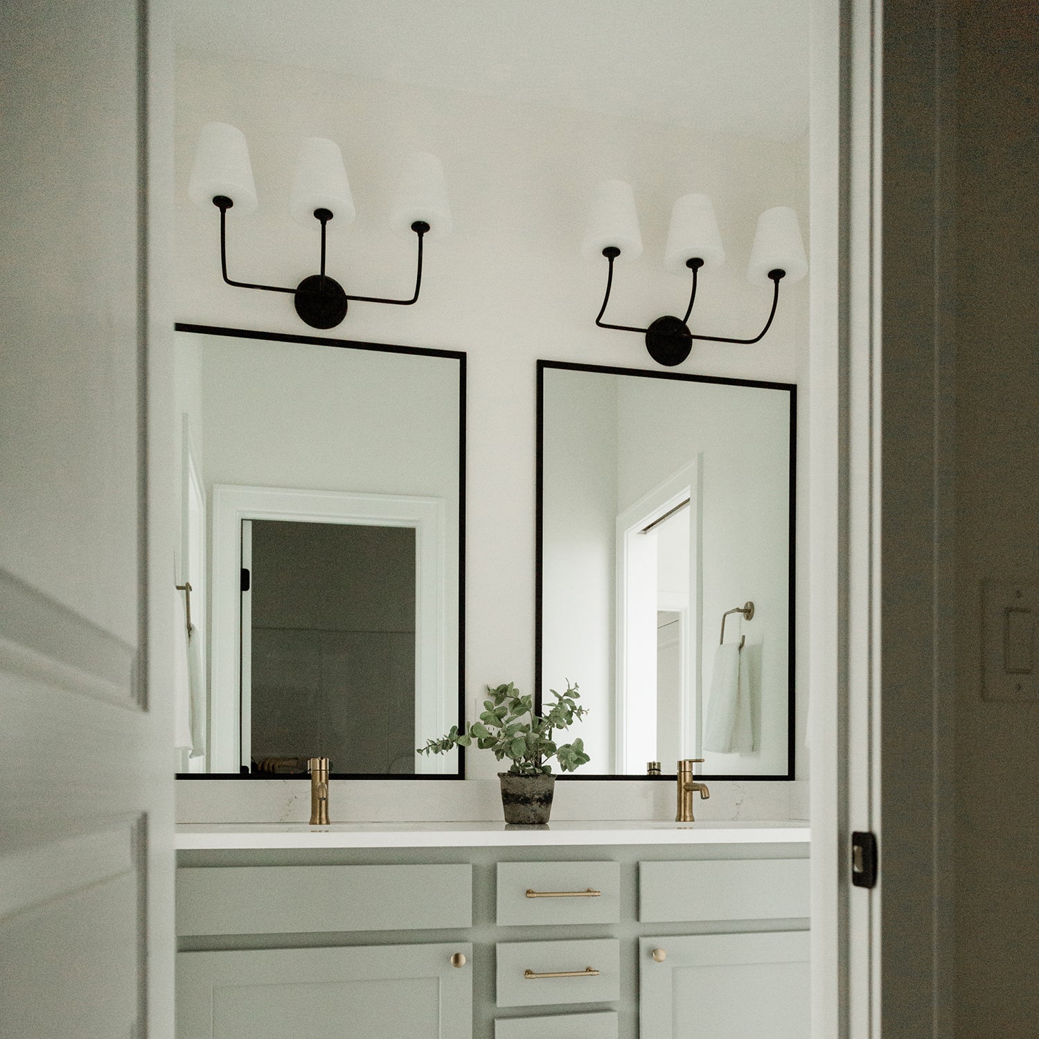 Libby Langdon For Crystorama Sylvan Bath Vanity Light