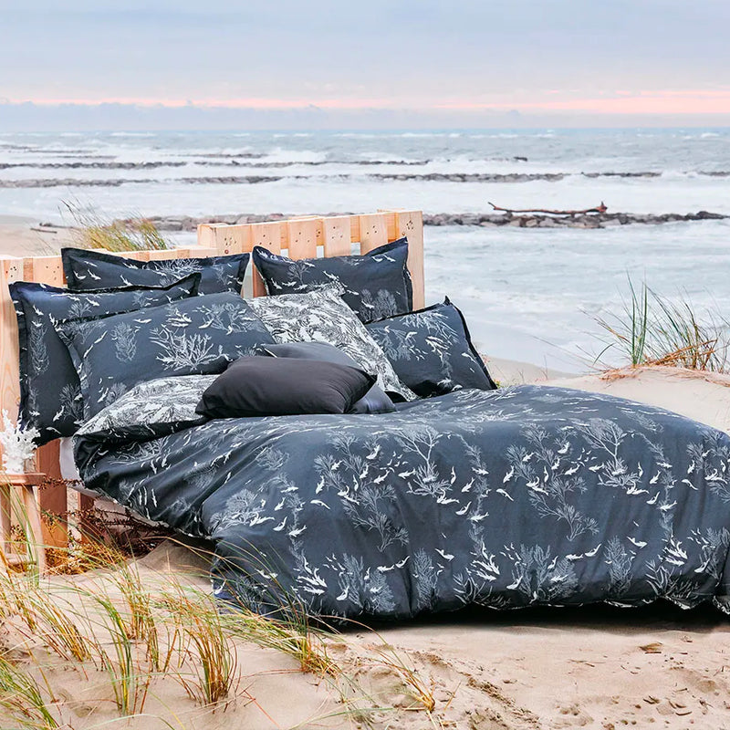 Garnier Thiebaut Ocean Indien Encre Pillow Sham