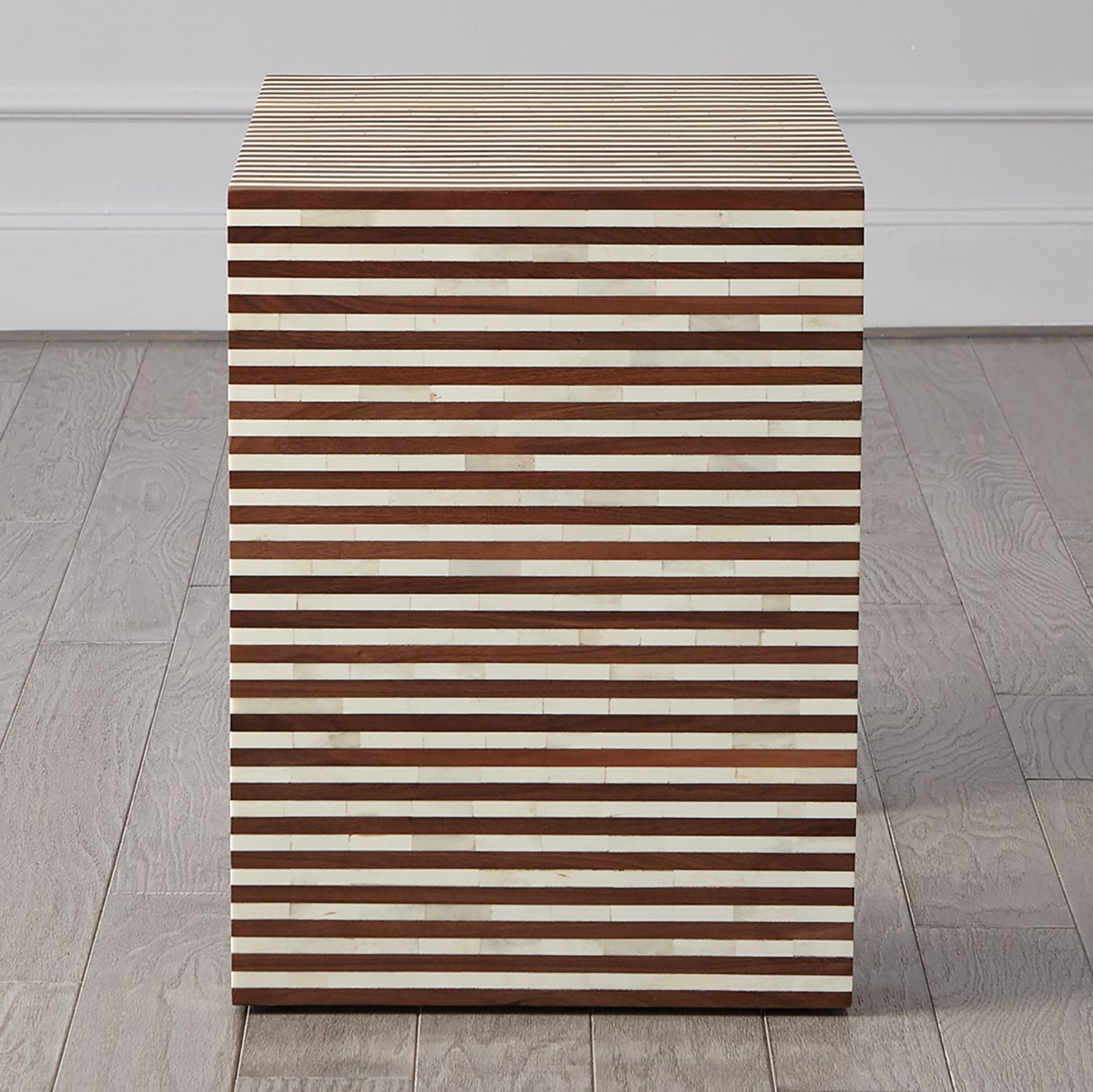 Global Views Sienna Nesting End Table