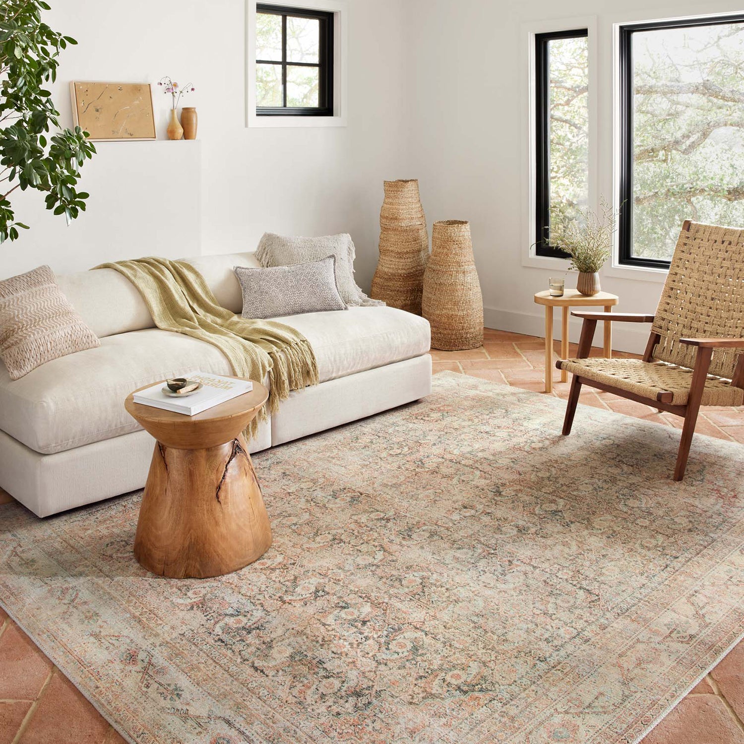 Loloi Adrian Natural/Apricot Power Loomed Rug