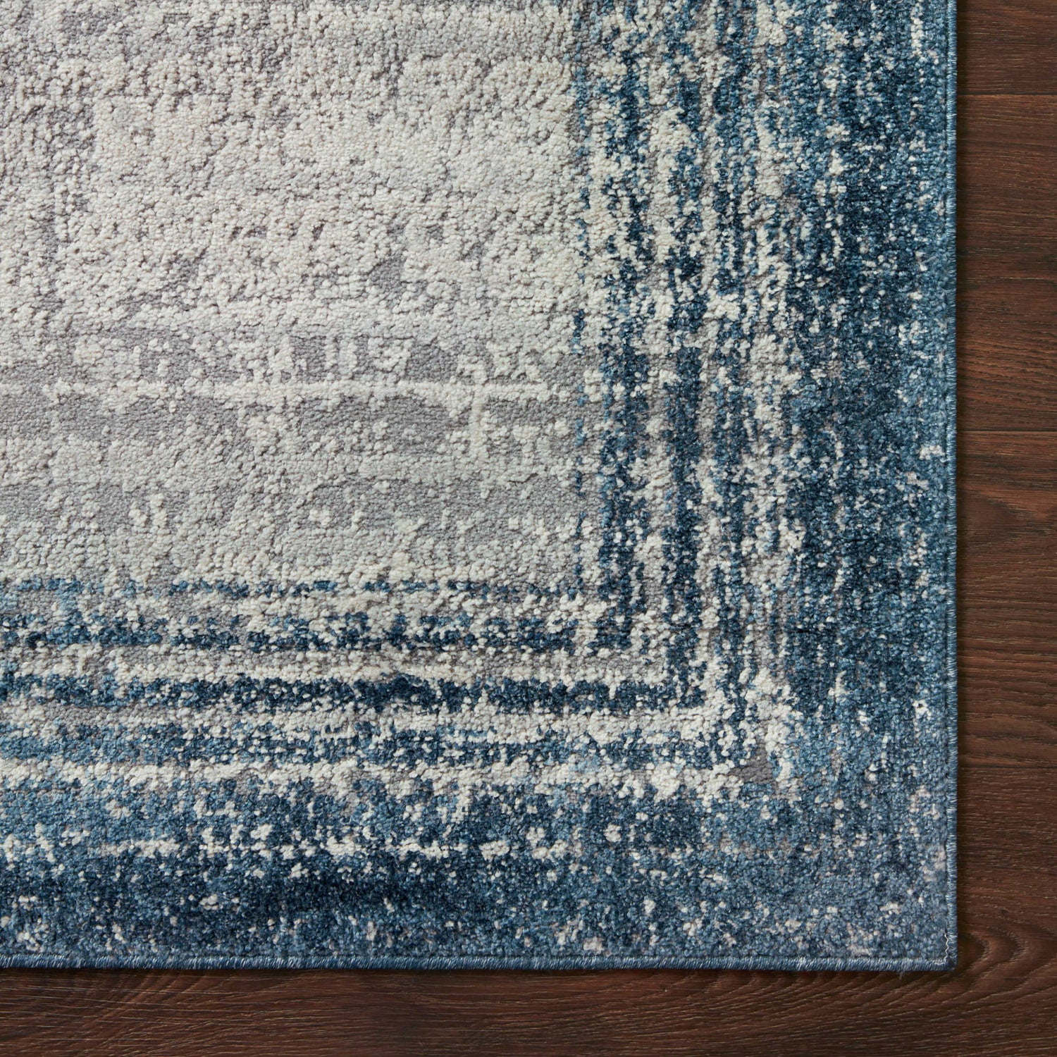 Loloi Austen Border Power Loomed Rug