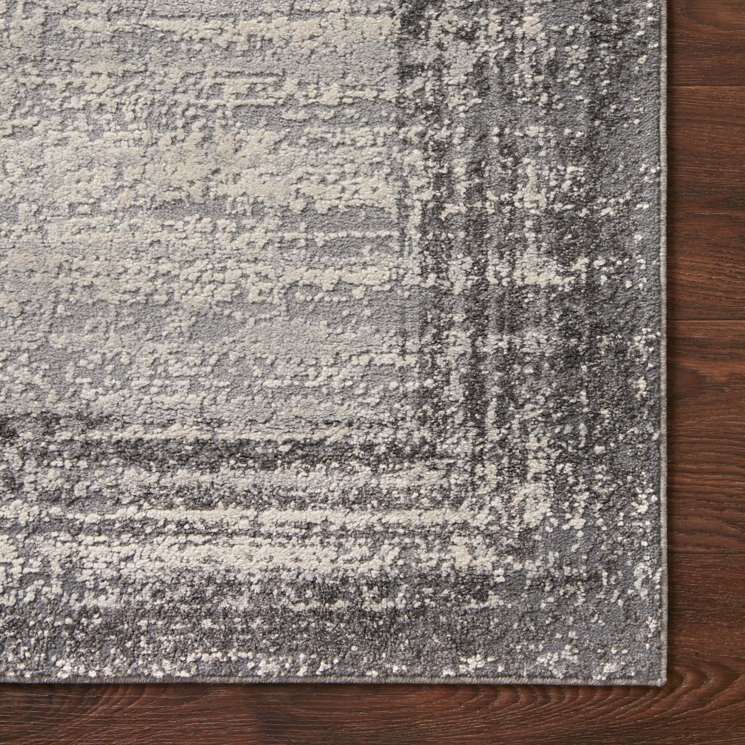 Loloi Austen Border Power Loomed Rug