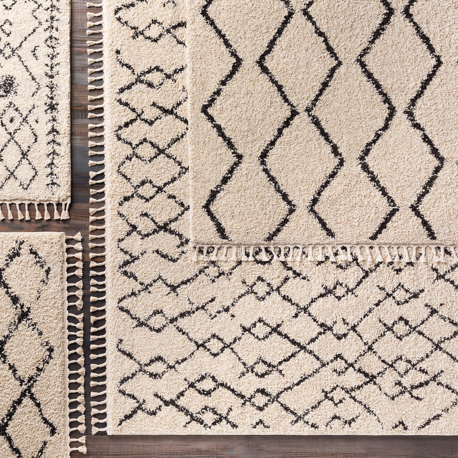 Livabliss Berber Zag Shag Rug