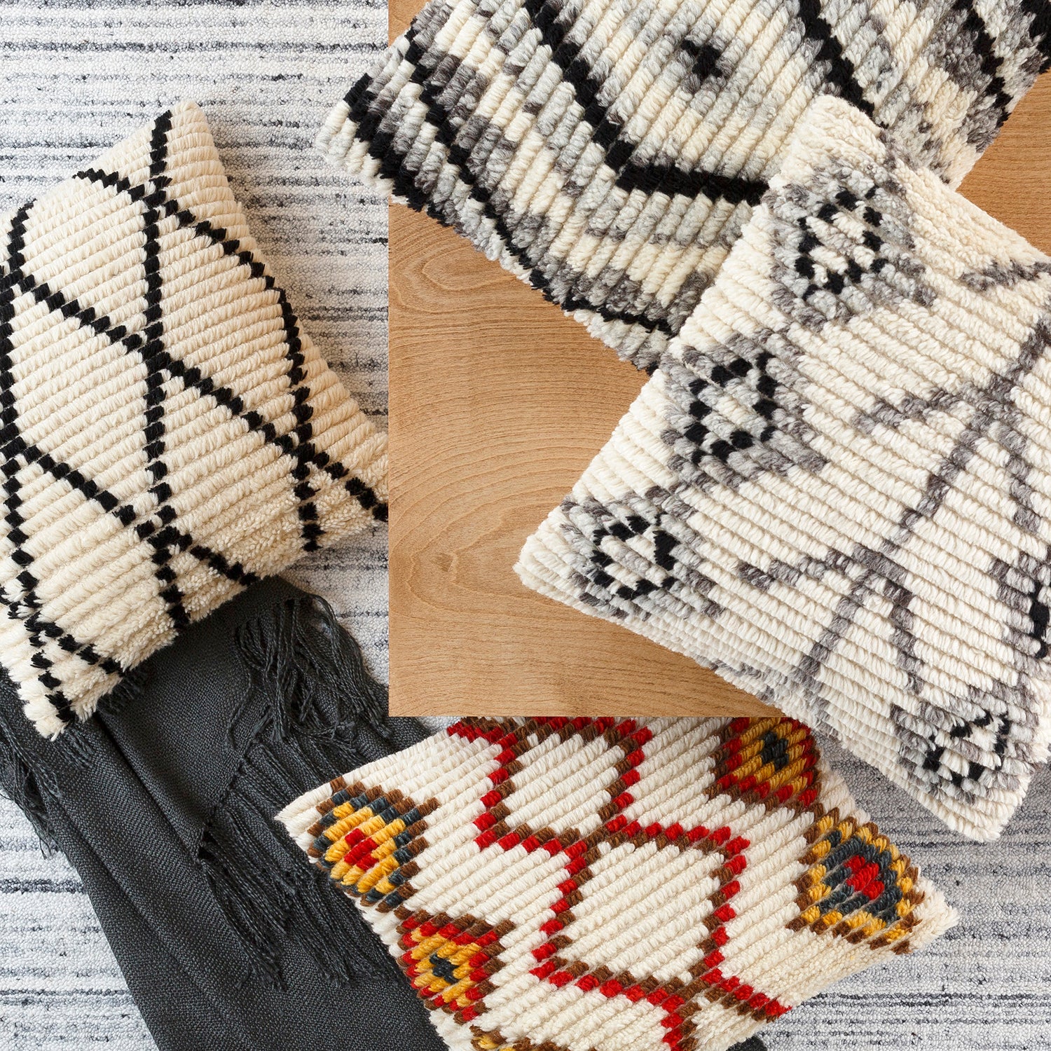 Millard Medaillion Throw Pillow