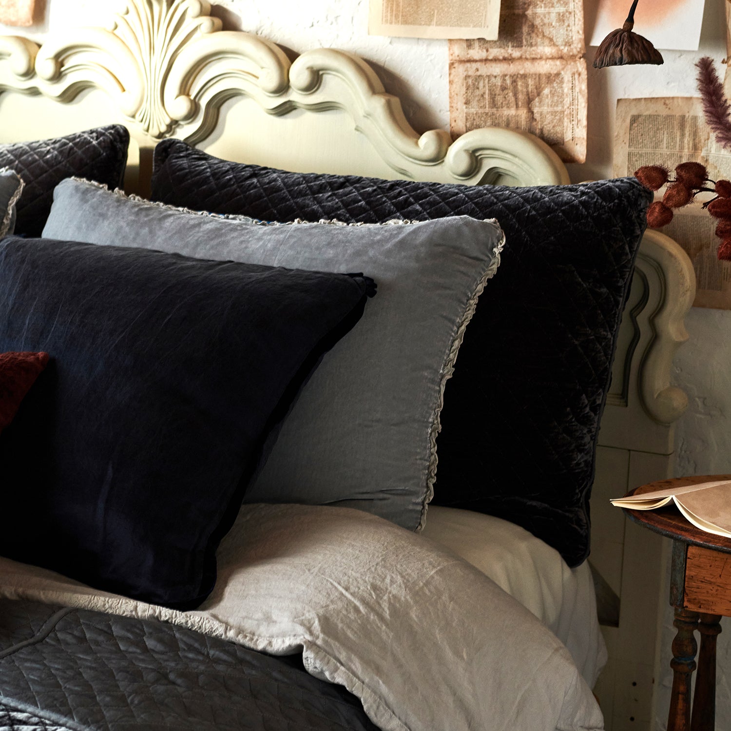 Bella Notte Silk Velvet Quilted Pillow Sham