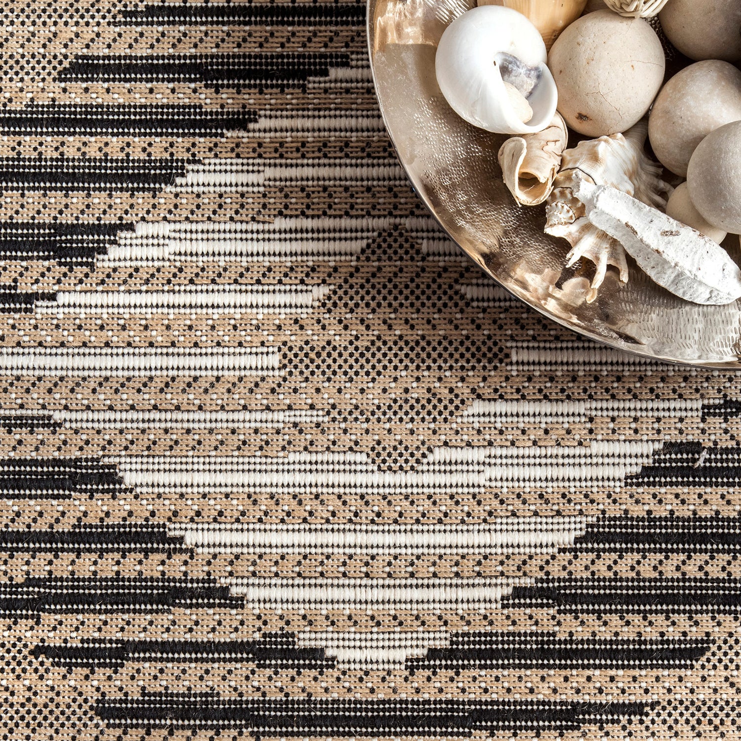 Claude Trellis Indoor/Outdoor Rug