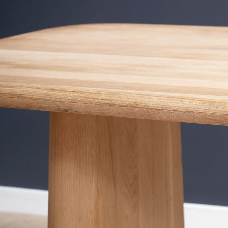 Union Home Laurel Dining Table