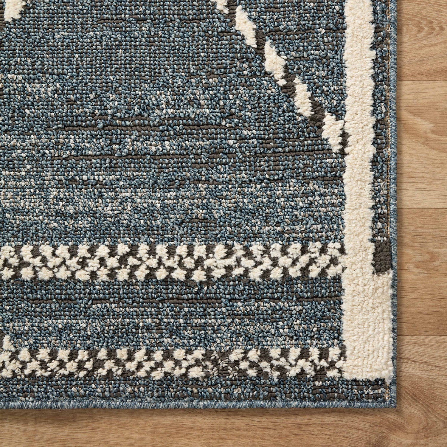Loloi Fabian Denim/Charcoal Power Loomed Rug