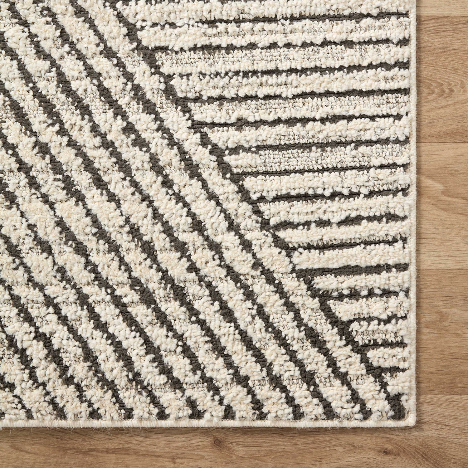 Loloi Fabian Stone Power Loomed Rug