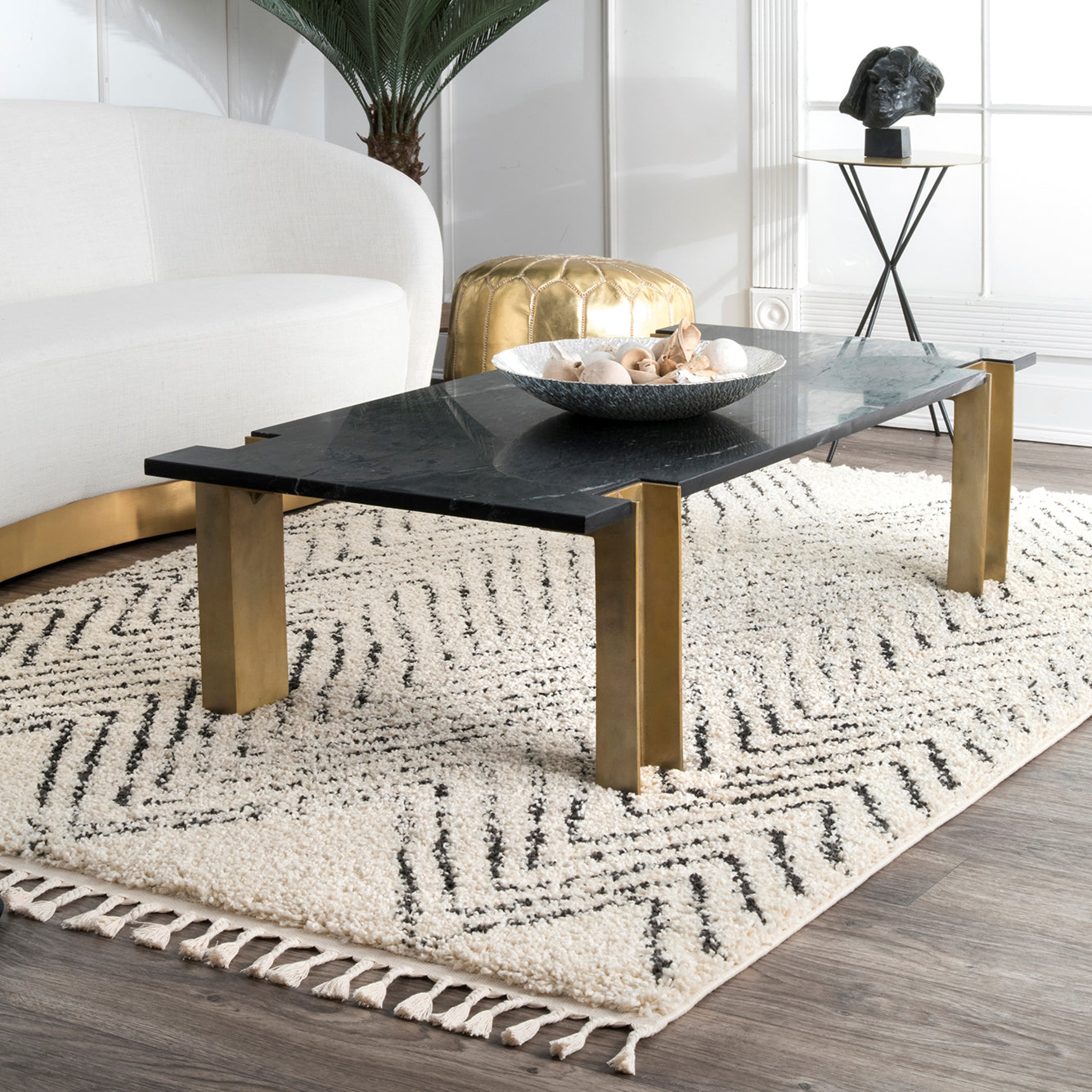 Rye Chevron Machine Made Rug