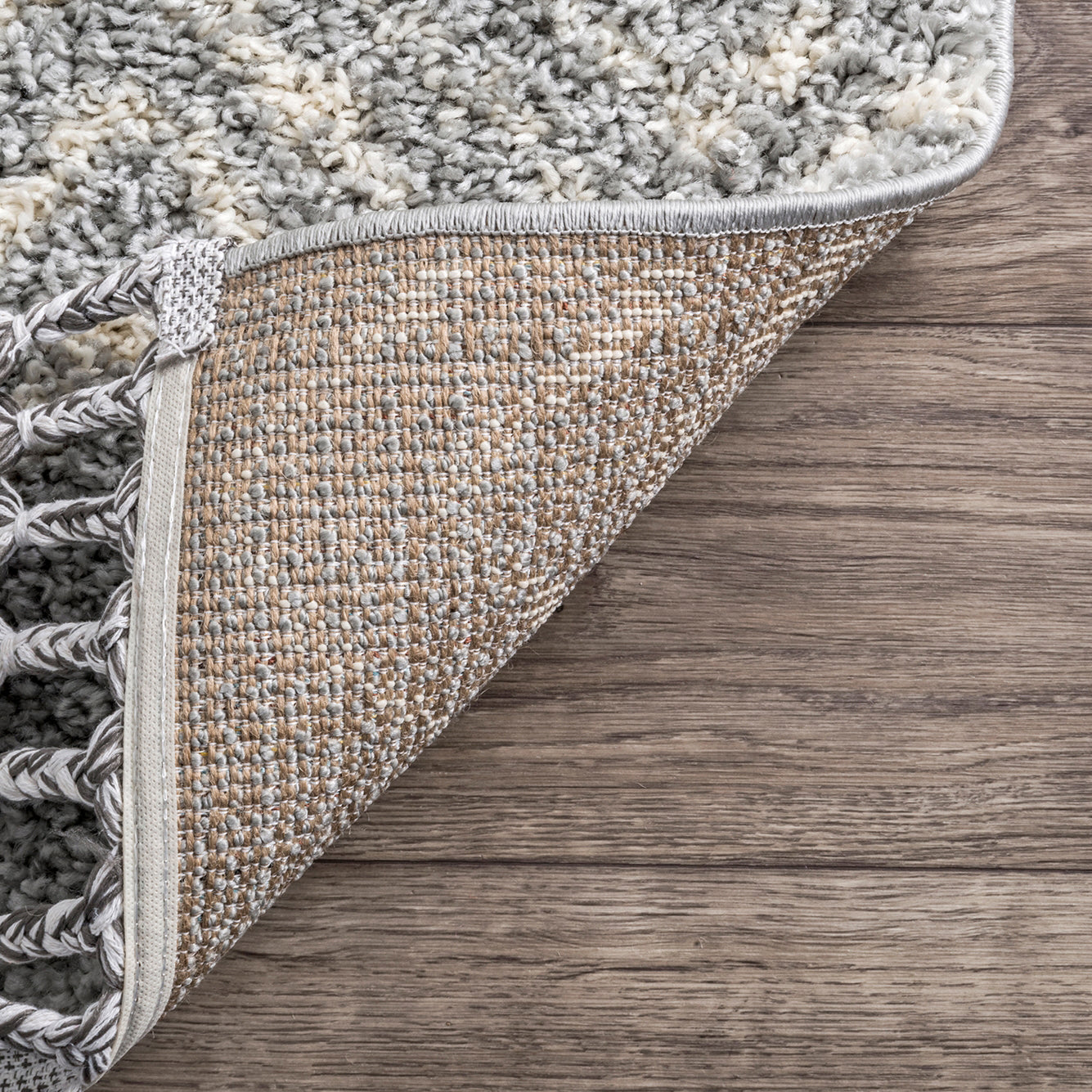 Rye Chevron Machine Made Rug