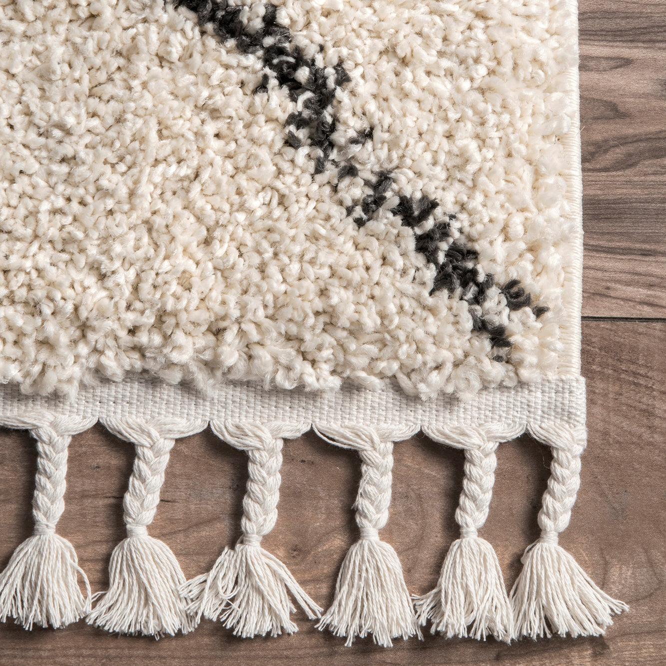 Rye Lattice Machine Made Rug