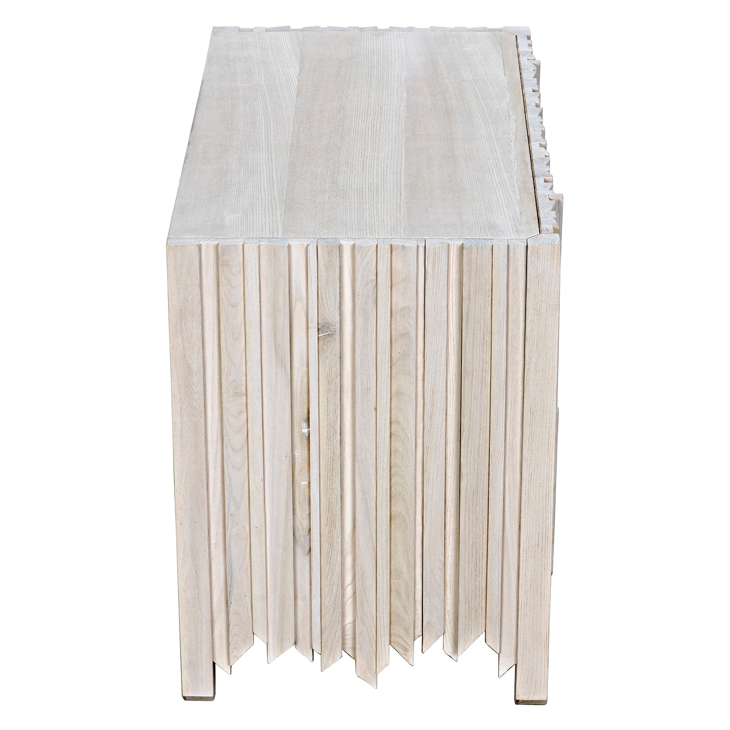 Noir Desdemona Chest