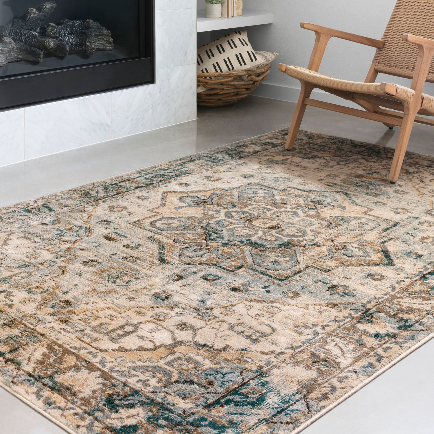 Loloi Isadora Medallion Power Loomed Rug