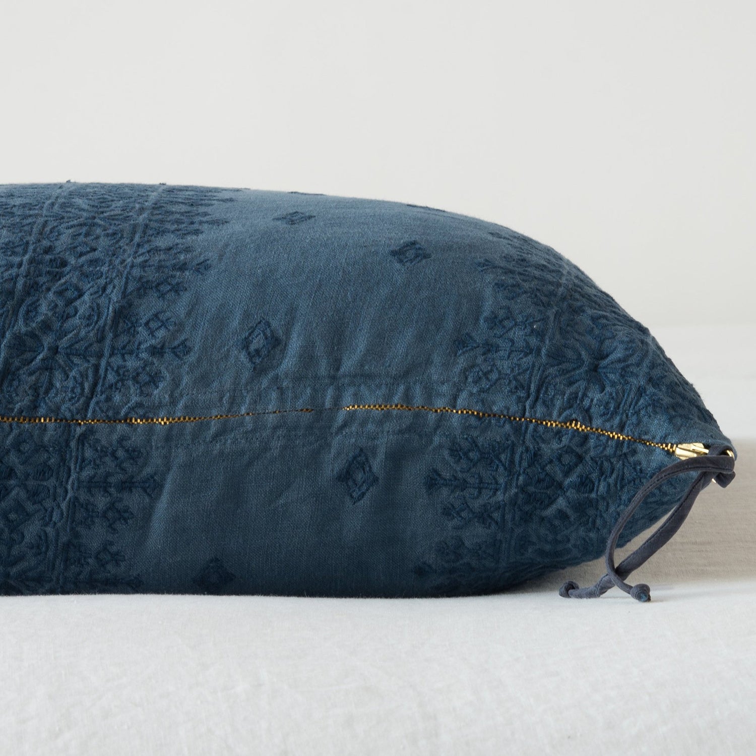 Bella Notte Ines Throw Pillow