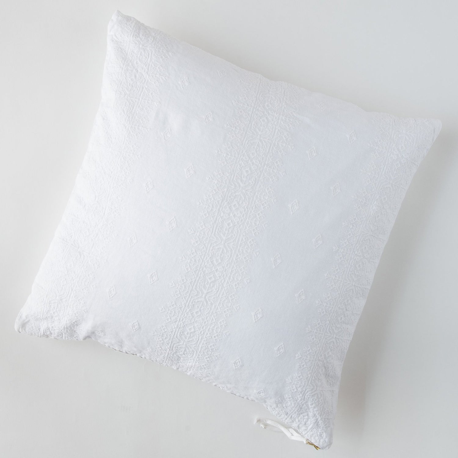 Bella Notte Ines Throw Pillow