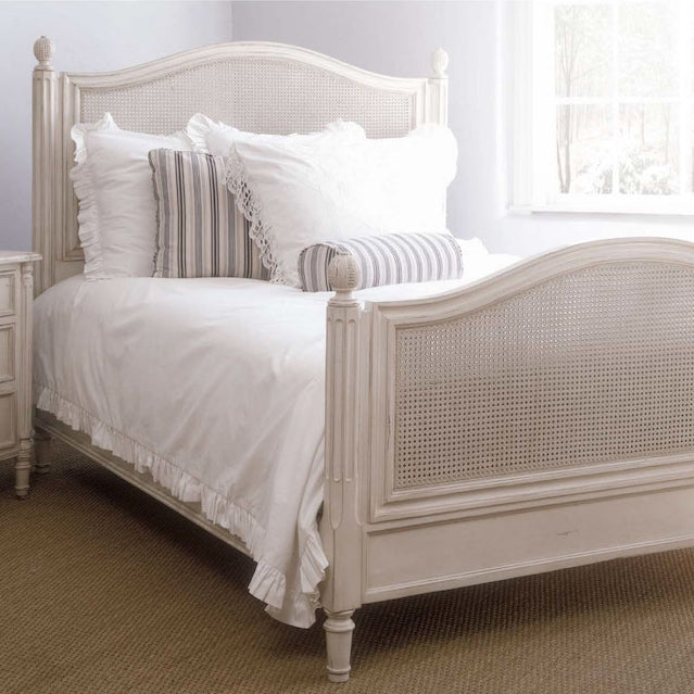 Redford House Isabella Cane Bed – Paynes Gray