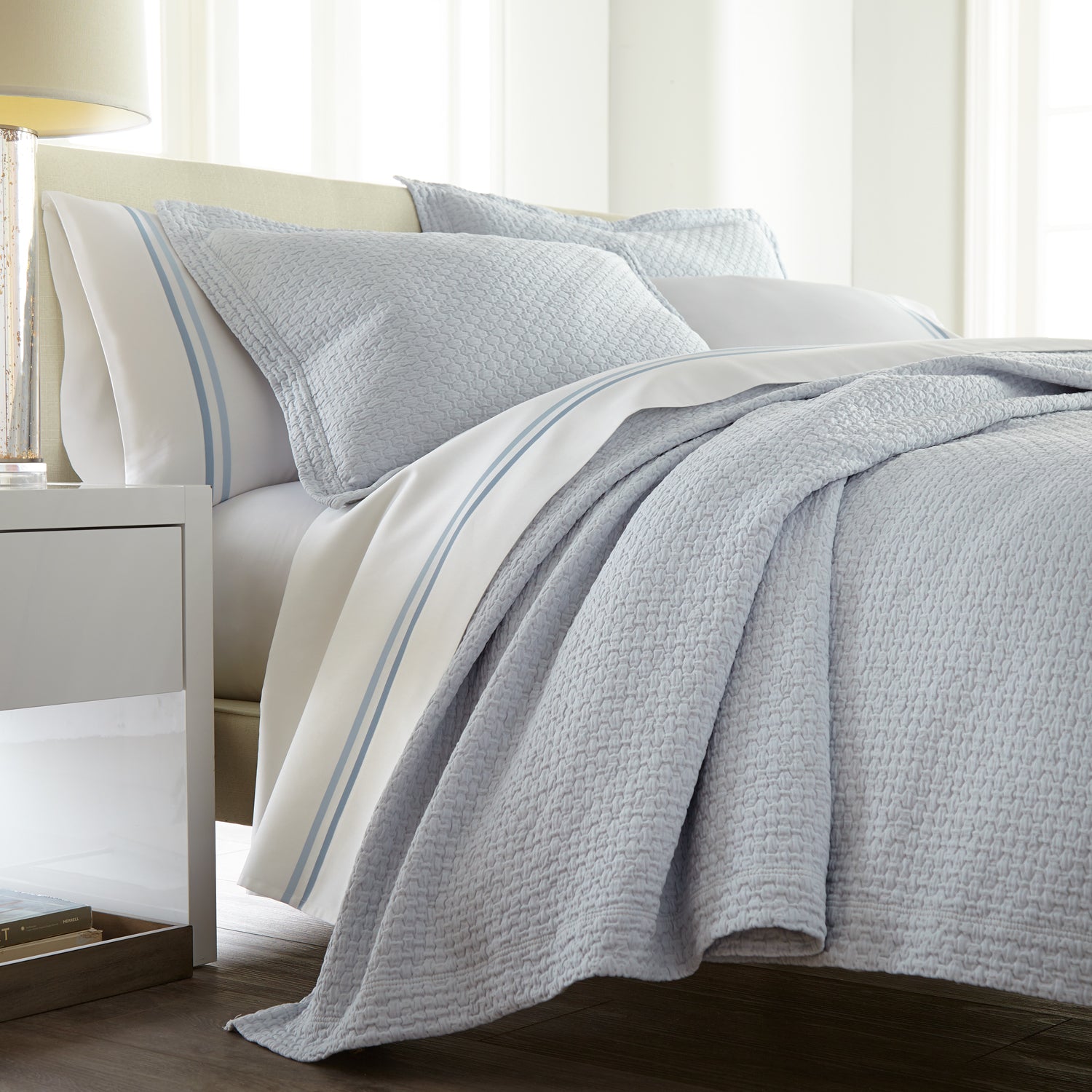 Peacock Alley Juliet Matelasse Coverlet