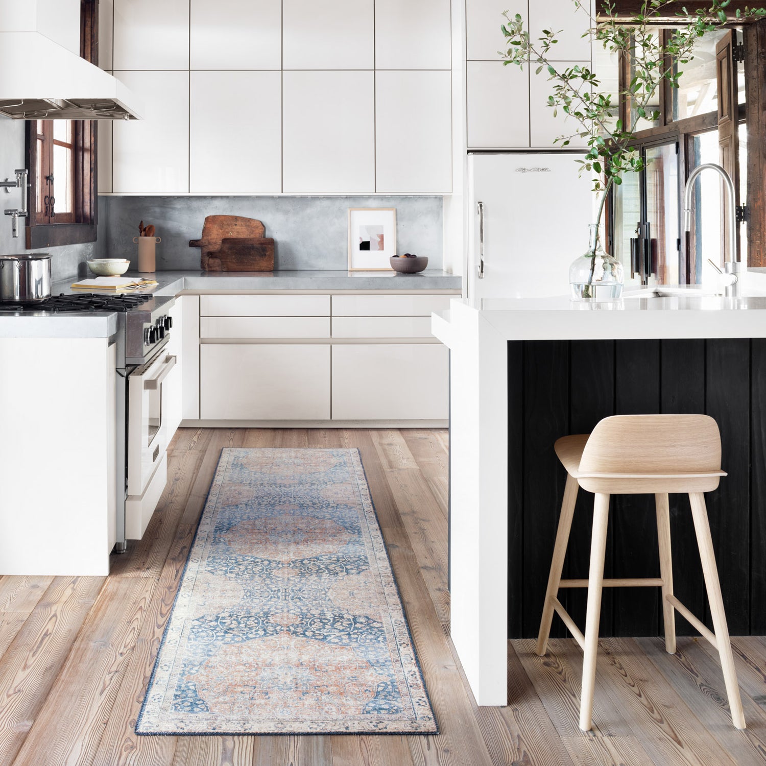 Loloi Layla Blue/Tangerine Power Loomed Rug