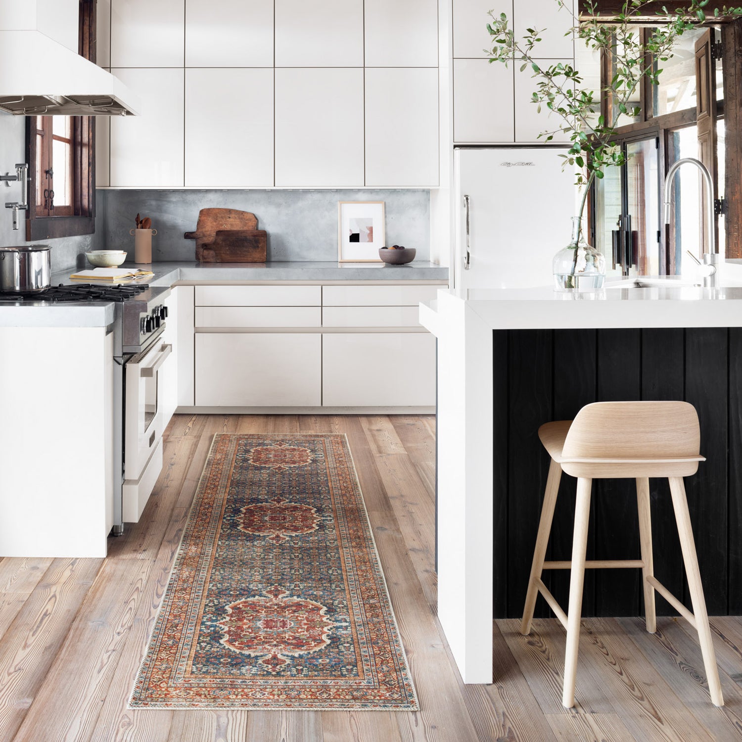 Loloi Layla Cobalt Blue/Spice Power Loomed Rug