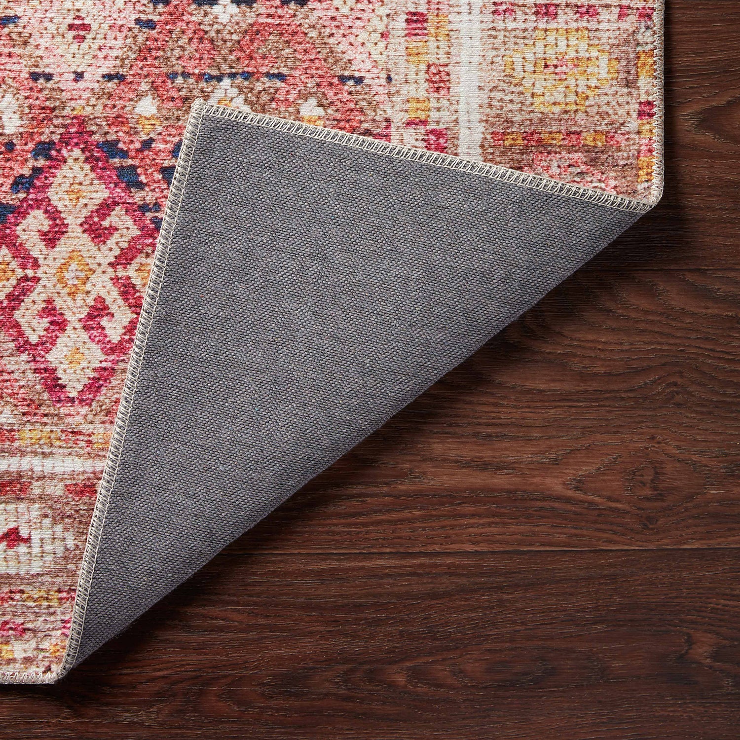 Loloi Layla Magenta/Multi Power Loomed Rug