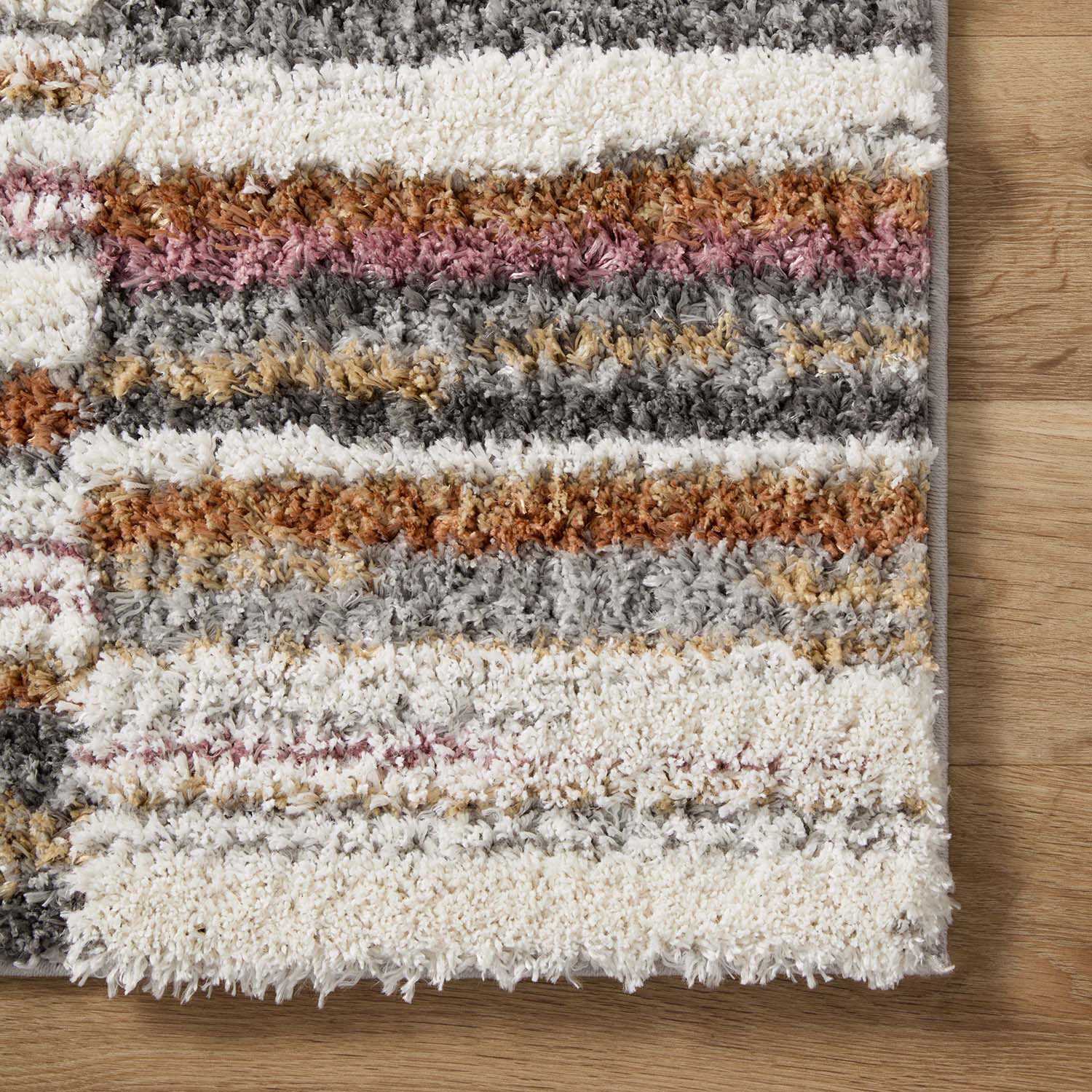 Loloi Levitt Shag Ivory/Sunset Power Loomed Rug