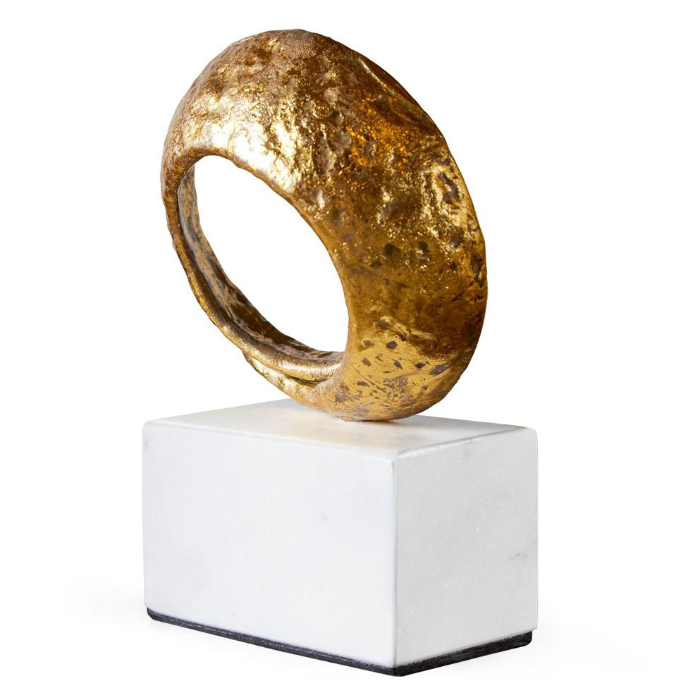 Villa and House Laguna Statue