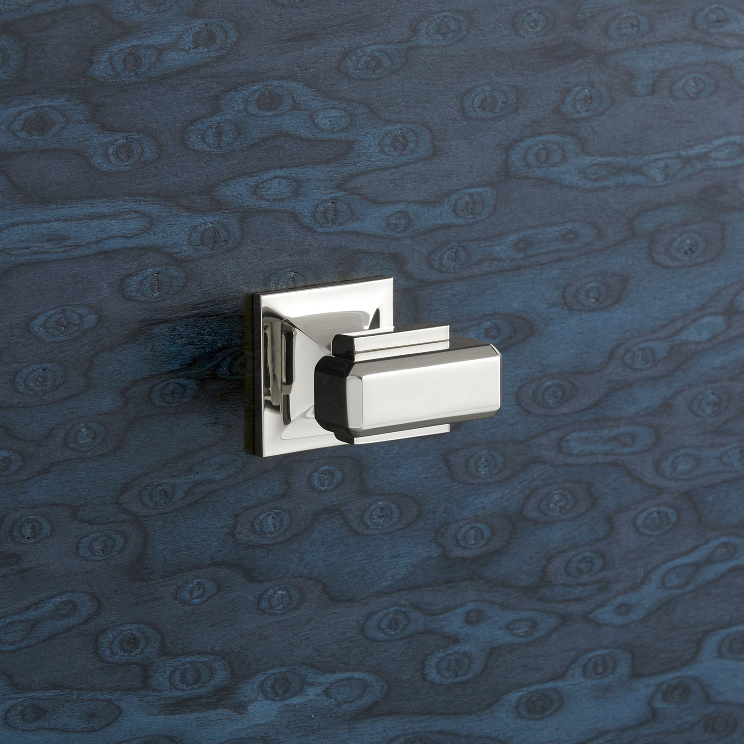 Villa and House Lugano Large 4-Drawer Chest