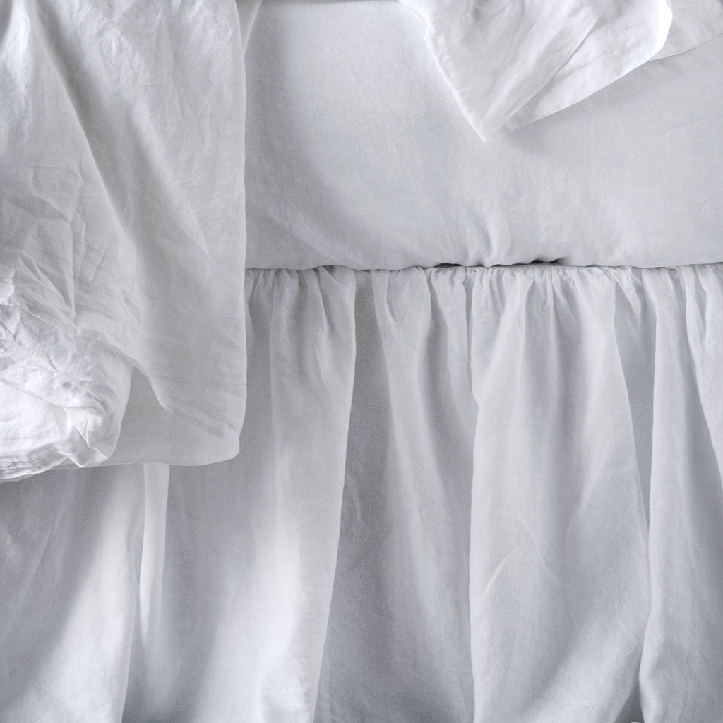 Bella Notte Linen Bed Skirt