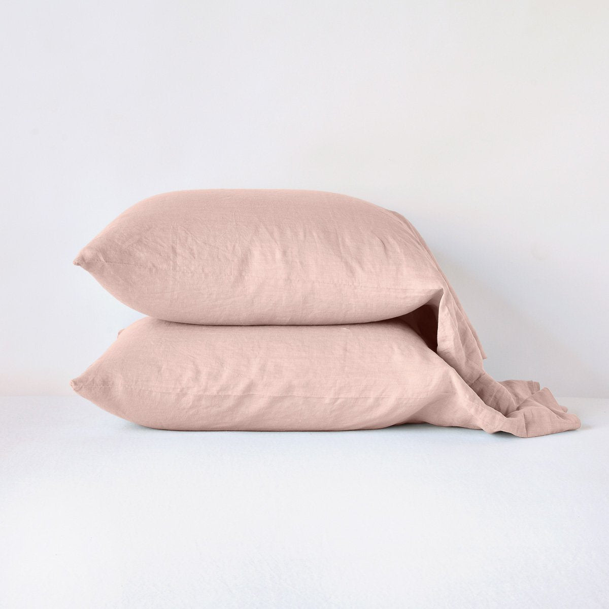Bella Notte Linen Pillowcase