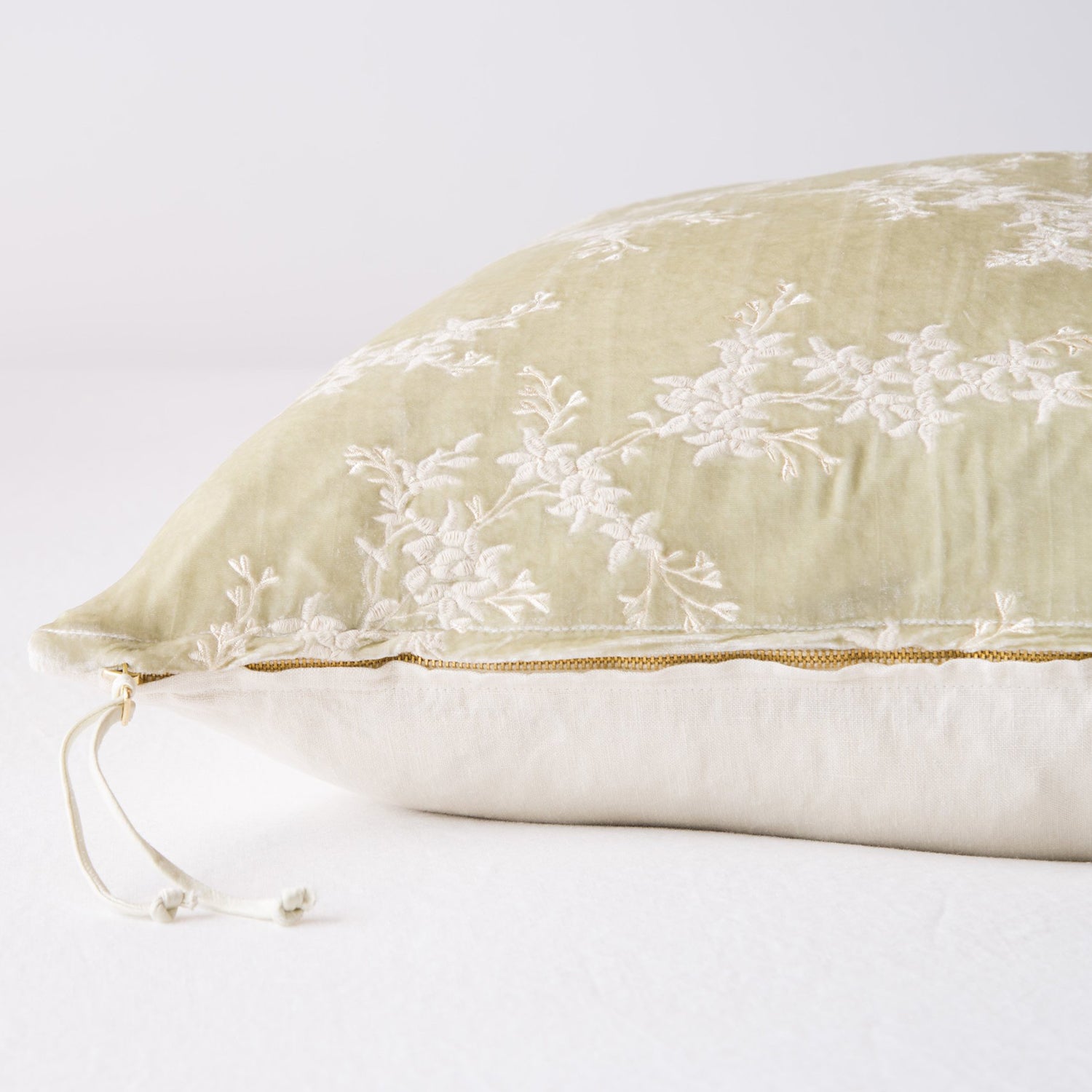 Bella Notte Lynette Large Square Throw Pillow