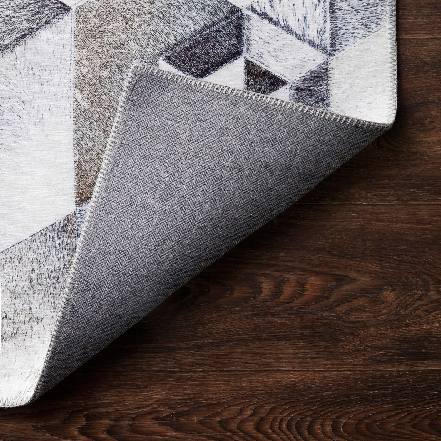 Loloi Maddox Gray/Ivory Power Loomed Rug