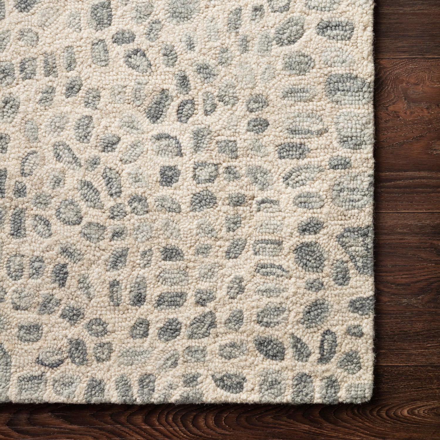 Loloi Masai Croc Hooked Rug