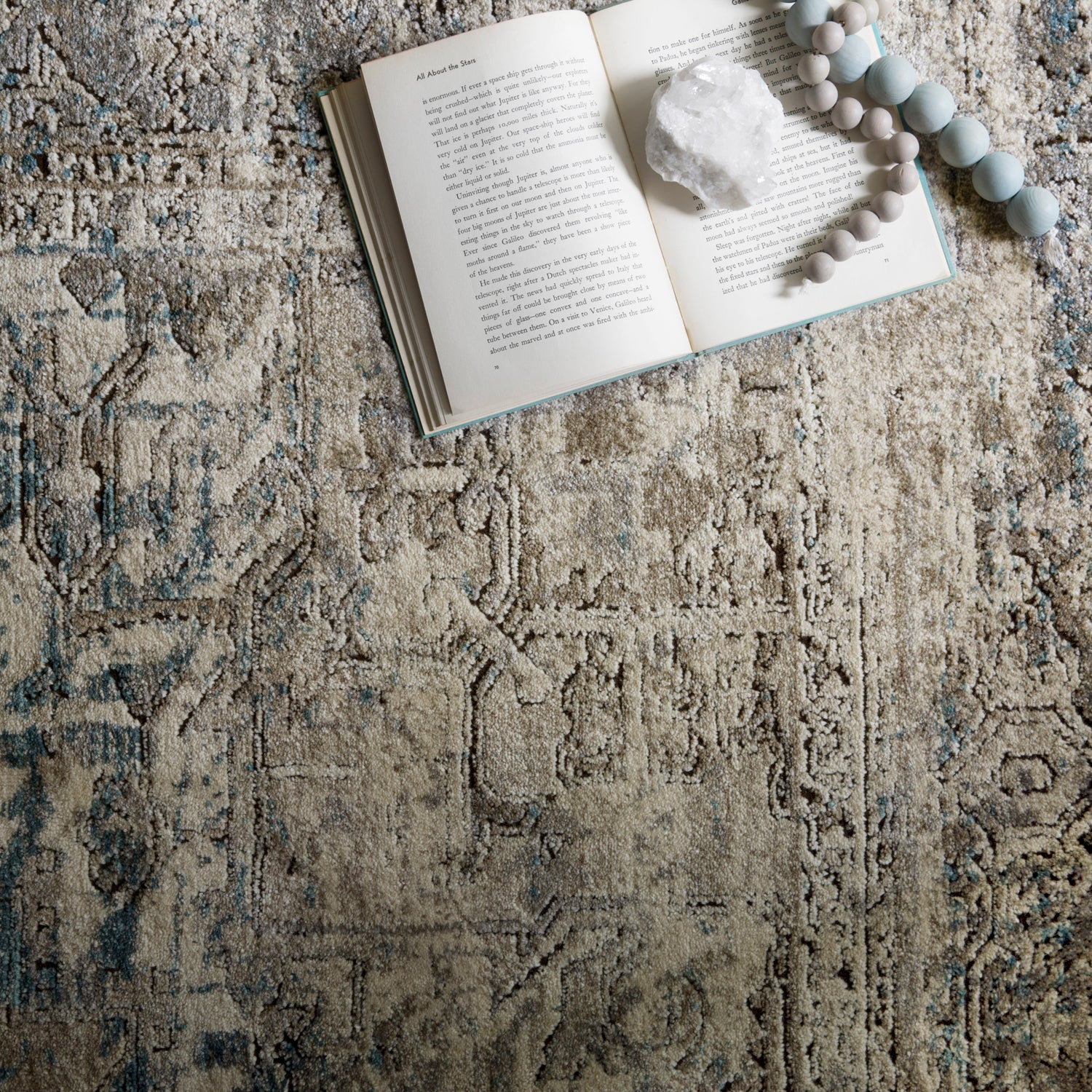 Loloi Millennium Taupe/Ivory Power Loomed Rug